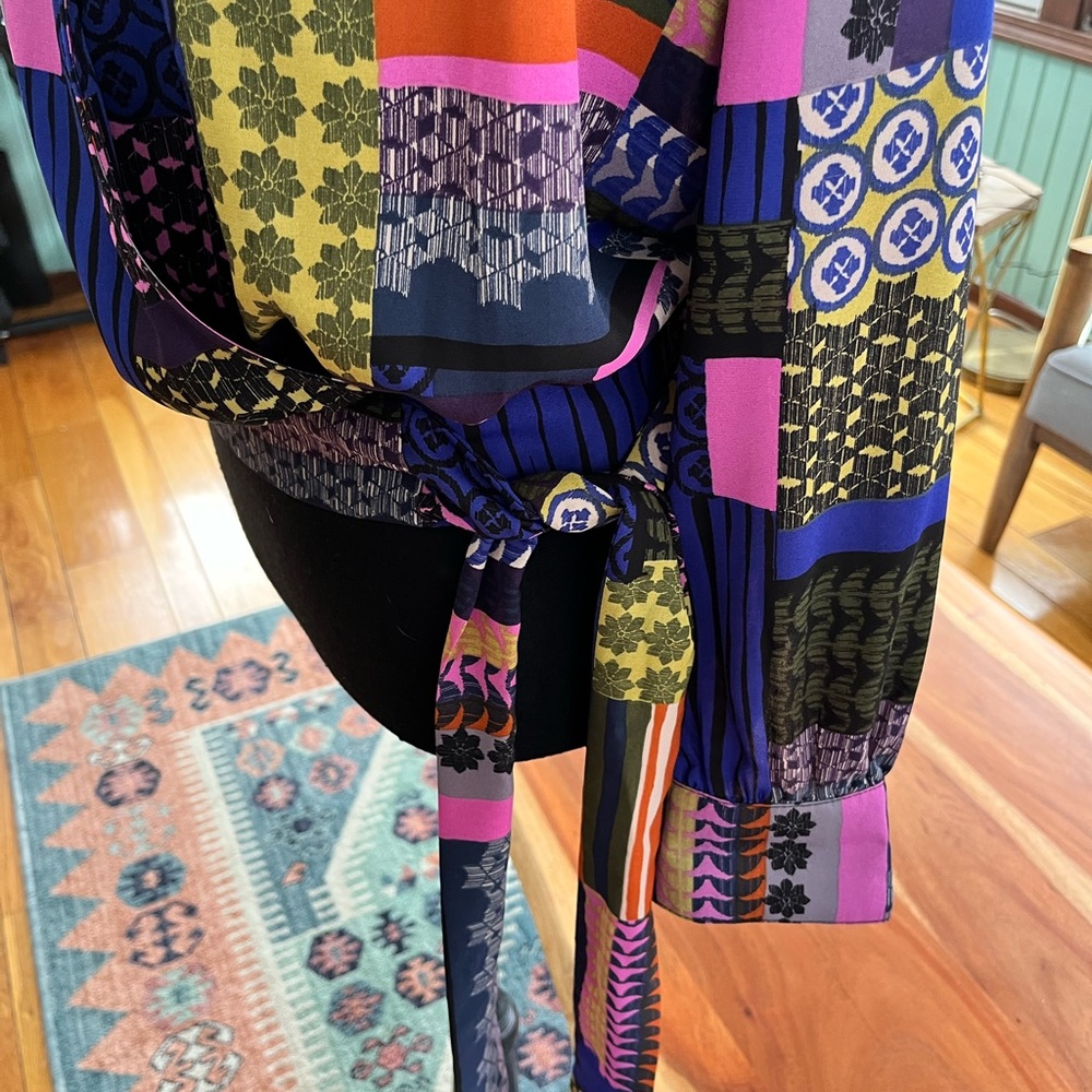 Vibrant Patchwork Pattern Wrap Blouse - image 4